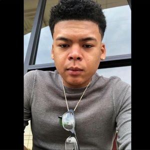 Meet your Posher, Eric